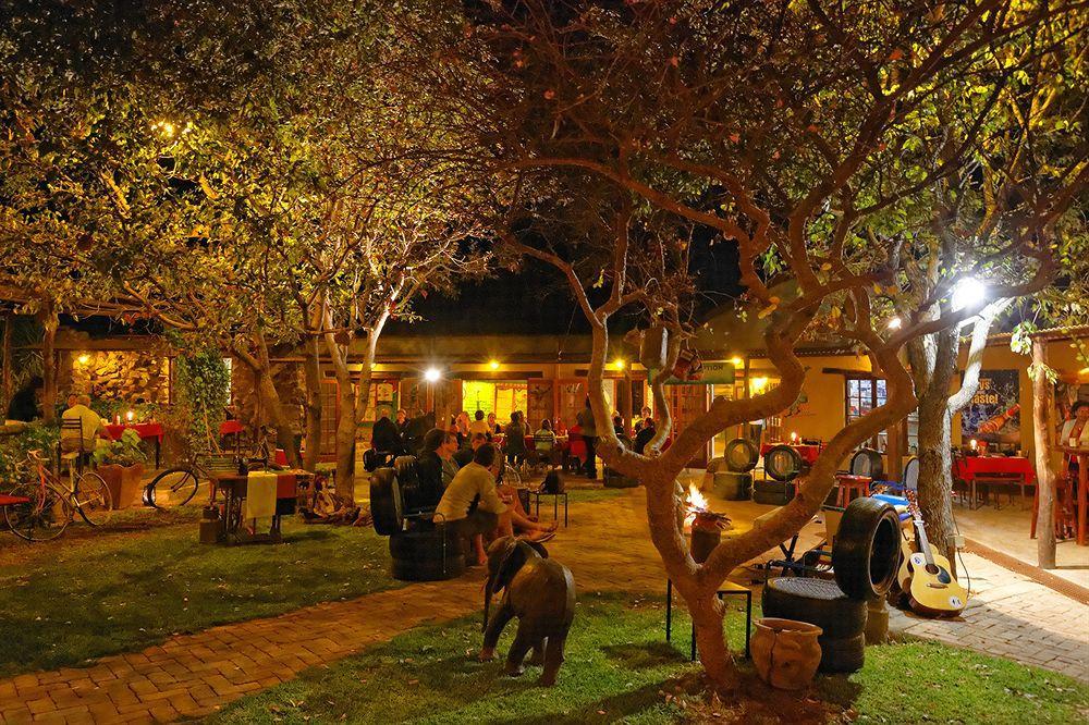 Gondwana Etosha Safari Camp Villa Okaukuejo Luaran gambar