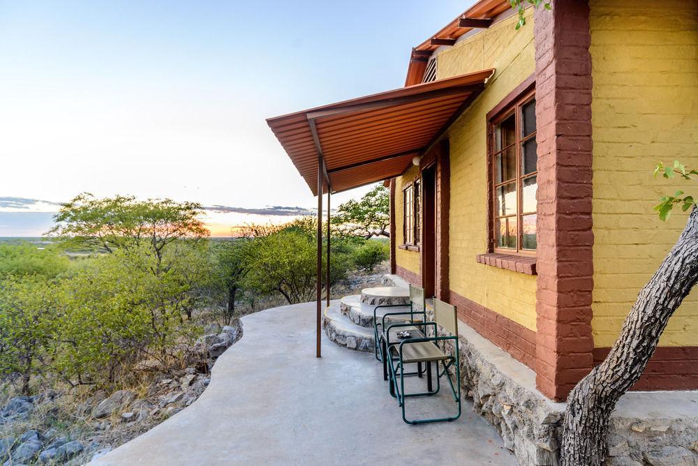 Gondwana Etosha Safari Camp Villa Okaukuejo Luaran gambar
