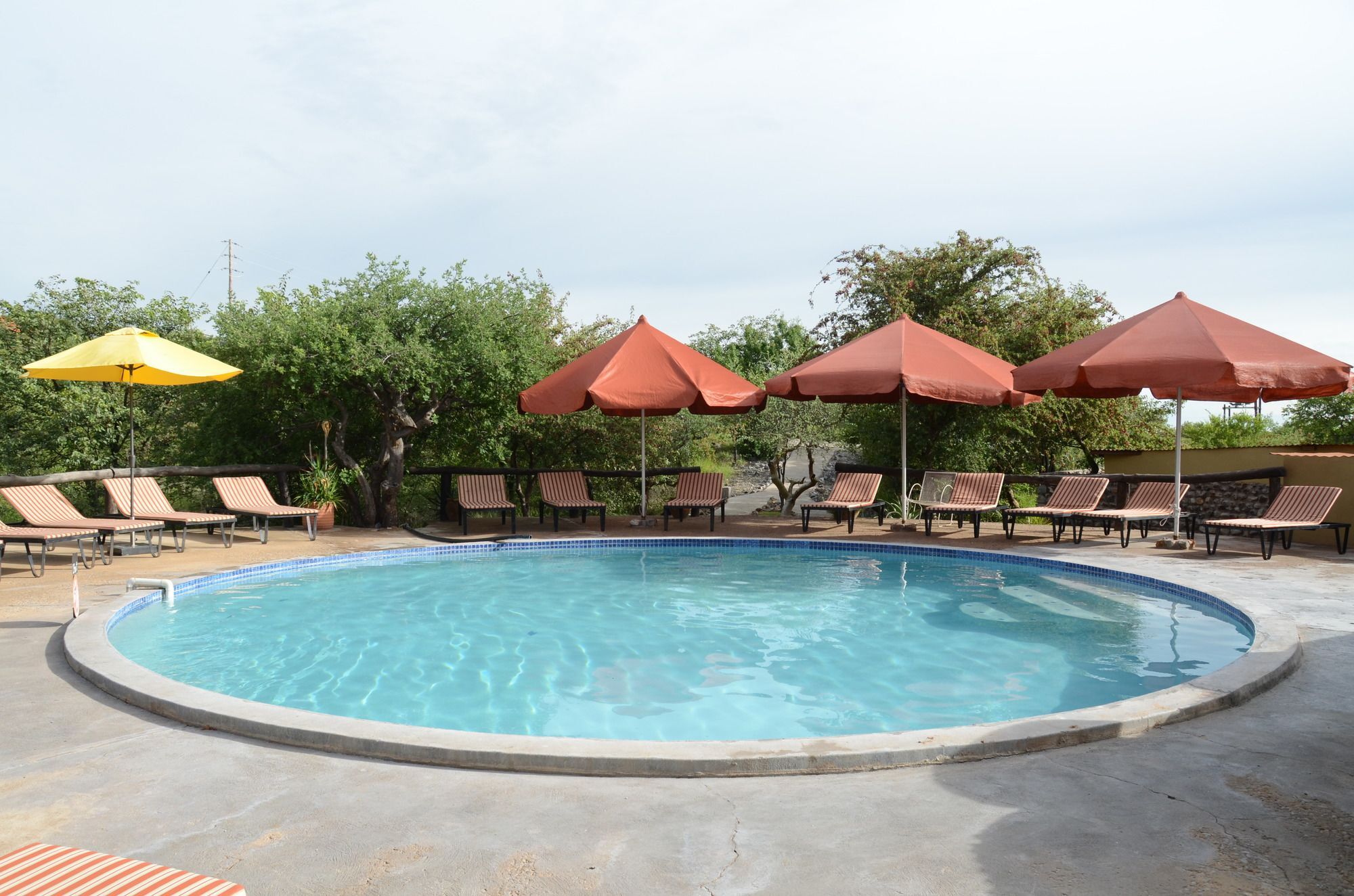 Gondwana Etosha Safari Camp Villa Okaukuejo Luaran gambar